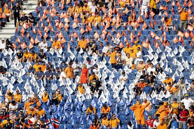 ZANDVOORT - Audience ahead of the F1 Grand Prix of the Netherlands at Circuit Zandvoort on September 4, 2022 in Zandvoort, Netherlands. KOEN VAN WEEL F1 Grand Prix of The Netherlands 2022 xVIxANPxSportx xxANPxIVx