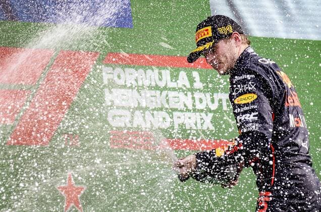ZANDVOORT - Max Verstappen (Red Bull Racing) wins the F1 Grand Prix of the Netherlands at Circuit Zandvoort on September 4, 2022 in Zandvoort, Netherlands. ANP SEM VAN DER WAL F1 Grand Prix of The Netherlands 2022 xVIxANPxSportx xxANPxIVx
