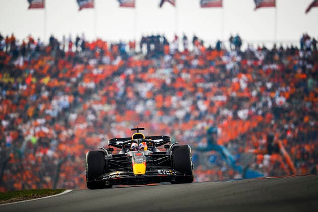 1 Max Verstappen (NLD, Oracle Red Bull Racing), F1 Grand Prix of the Netherlands at Circuit Zandvoort on September 4, 2022 in Zandvoort, Netherlands. (Photo by HOCH ZWEI) Zandvoort Netherlands