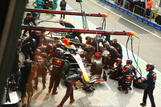 1 Max Verstappen (NLD, Oracle Red Bull Racing), F1 Grand Prix of the Netherlands at Circuit Zandvoort on September 4, 2022 in Zandvoort, Netherlands. (Photo by HOCH ZWEI) Zandvoort Netherlands