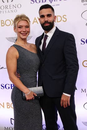Boxen: Herqul 2022 - German Boxing Award, Berlin, 04.09.2022 Nina Meinke und Freund Berlin Germany