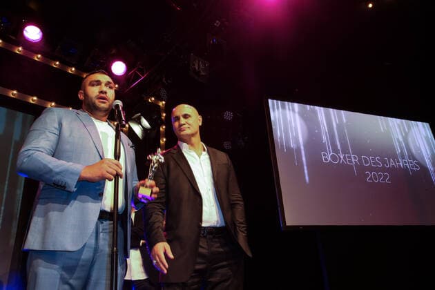 Boxen: Herqul 2022 - German Boxing Award, Berlin, 04.09.2022 Boxer des Jahres: Ali Eren Demirecen (EC Boxing) Berlin Germany
