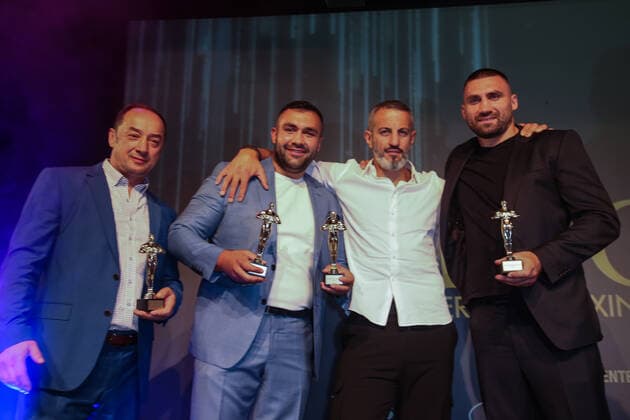 Boxen: Herqul 2022 - German Boxing Award, Berlin, 04.09.2022 v.l.: Bülent Baser, Ali Eren Demirecen, XXX und Victor Faust Berlin Germany
