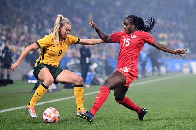 SOCCER AUSTRALIA CANADA WOMEN, Charlotte Grant of the Matildas competes for possession with Nichelle Prince of Canada during the Women s International Friendly, Länderspiel, Nationalmannschaft soccer match between Australia and Canada at Allianz Stadium in Sydney, Tuesday, September 6, 2022. ( NO ARCHIVING, EDITORIAL USE ONLY, NO USE IN BOOKS WITHOUT CONSENT SYDNEY NEW SOUTH WALES AUSTRALIA  Copyright: xDANxHIMBRECHTSx 20220906001699114423