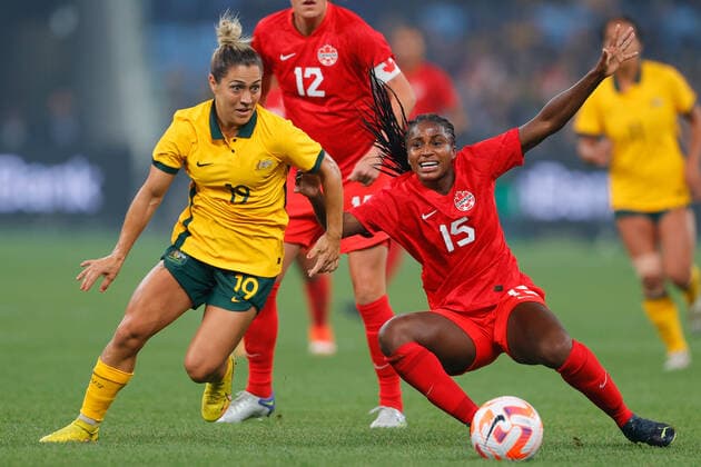 Katrina Gorry of Matildas and Nichelle Prince of Canada fight for the ball during the Women s Friendly match between CommBank Matildas (Australia Women) and Canada Women at Allianz Stadium, Sydney, Australia on 6 September 2022. Copyright: xPeterxDovganx 33080020