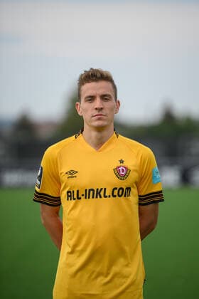 Niklas Hauptmann; SG Dynamo Dresden; 3.Liga, Porträttermin 2022 2023