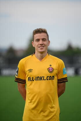 Niklas Hauptmann; SG Dynamo Dresden; 3.Liga, Porträttermin 2022 2023