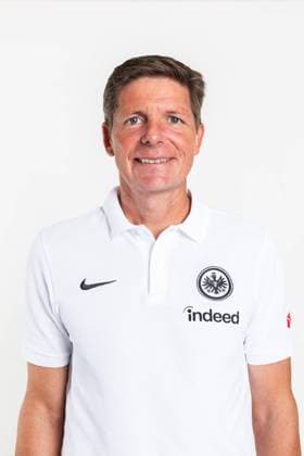 Trainer Oliver Glasner - Eintracht Frankfurt, SGE, 2022 2023, Porträttermin, Porträt, 1. BL, Ger; by Ohnesorge Eintracht Frankfurt