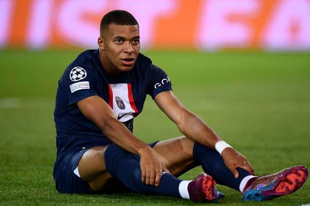 Paris Saint-Germain FC v Juventus FC - UEFA Champions League Kylian Mbappe of Paris Saint-Germain FC looks dejected during the UEFA Champions League football match between Paris Saint-Germain FC and Juventus FC. Paris France Copyright: xNicolòxCampox