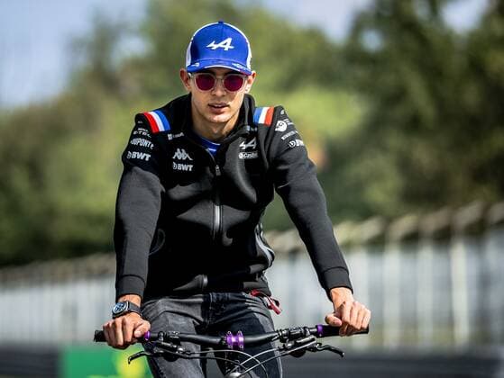MONZA - Esteban Ocon (Alpine) explores the Monza circuit in the run-up to the Italian Grand Prix. REMKO DE WAAL xVIxANPxSportx xxANPxIVx