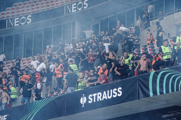 EchauffourÃ e entre supporters nicois et allemands FOOTBALL : OGC Nice vs FC Cologne - Ligue Europa ConfÃ rence - Nice - 08 09 2022 NorbertScanella Panoramic 