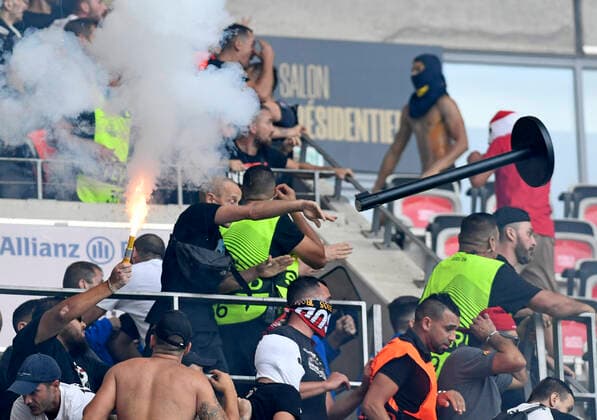 08.09.2022, Nice, France, Allianz Riviera, OGC Nice vs 1. FC Koeln - UEFA Europa Conference League 2022-2023 - Group D, . Ausschreitungen zwischen Fans von Nizza und Koeln (Foto Ralf Treese) Nice Allianz Riviera France
