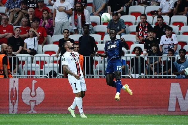 Kingsley Schindler (FC Cologne) - Andy Delort (OGC Nice) FOOTBALL : OGC Nice vs FC Cologne - Ligue Europa ConfÃ rence - Nice - 08 09 2022 NorbertScanella Panoramic 