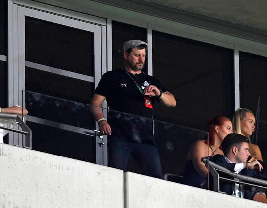 08.09.2022, Nice, France, Allianz Riviera, OGC Nice vs 1. FC Koeln - UEFA Europa Conference League 2022-2023 - Group D, Trainer Steffen Baumgart (1. FC Koeln) gestikuliert, gestik (Foto Ralf Treese) Nice Allianz Riviera France