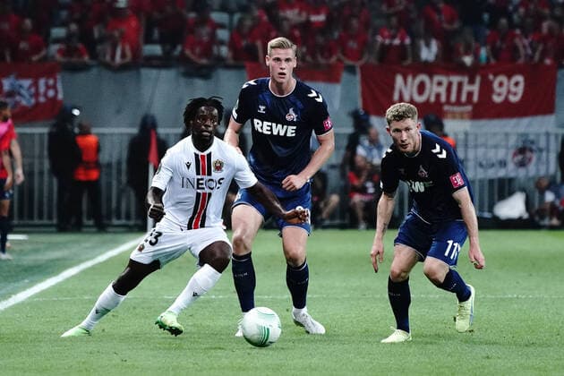 Jordan Lotomba (OGC Nice) - Florian Kainz (FC Cologne) FOOTBALL : OGC Nice vs FC Cologne - Ligue Europa ConfÃ rence - Nice - 08 09 2022 NorbertScanella Panoramic 