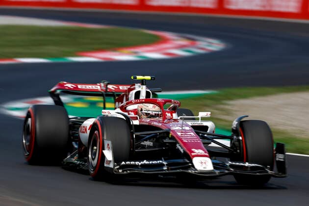 24 Guanyu Zhou (CHN, Alfa Romeo F1 Team ORLEN), F1 Grand Prix of the Italy at Autodromo Nazionale Monza on September 9, 2022 in Monza, Italy. (Photo by HOCH ZWEI) Monza Italy