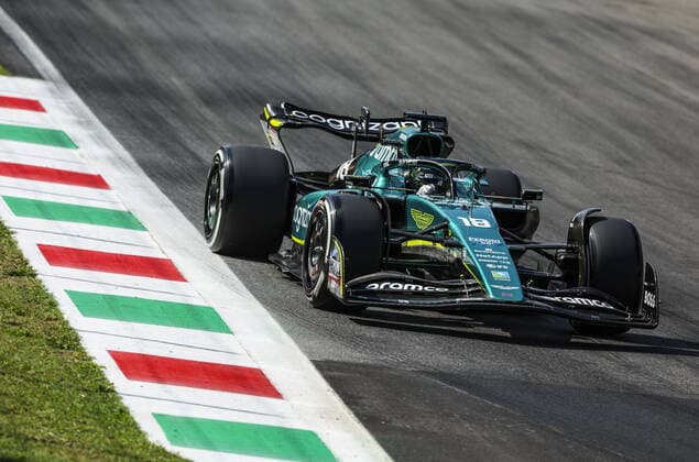 18 STROLL Lance (can), Aston Martin F1 Team AMR22, action during the Formula 1 Pirelli Gran Premio d™Italia 2022, Italian Grand Prix 2022, 16th round of the 2022 FIA Formula One World Championship, WM, Weltmeisterschaft from September 9 to 11, 2022 on the Autodromo Nazionale di Monza, in Monza, Italy - F1 - ITALIAN GRAND PRIX 2022 DPPI Panoramic  20220909_G00D5270