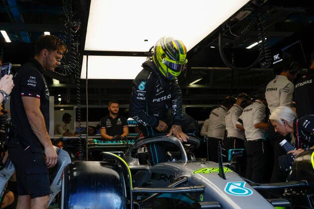 44 Lewis Hamilton (GBR, Mercedes-AMG Petronas F1 Team), F1 Grand Prix of the Italy at Autodromo Nazionale Monza on September 9, 2022 in Monza, Italy. (Photo by HOCH ZWEI) Monza Italy