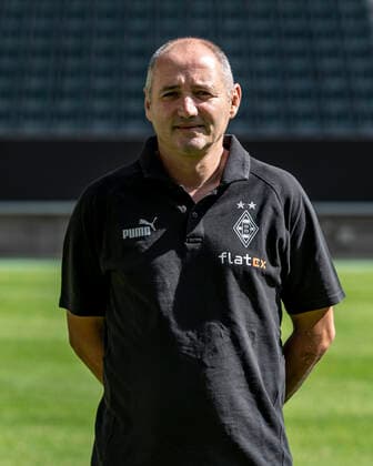 Oliver Neuville (Borussia Mönchengladbach) 1. BL