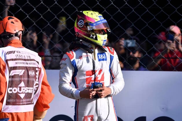 SCHUMACHER Mick F1 Team Haas hatte einen Ausfall mit seinem Auto im zweiten freien Training in Monza FIA Formal 1 GP Italien 2022 am 09.09.2022 in Monza Copyright: xJerryxAndrex