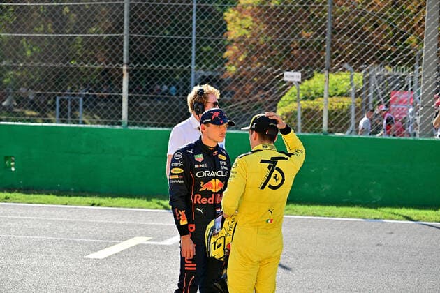 FORMULA 1 PIRELLI GRAN PREMIO D ITALIA 2022 10.09.2022, Autodromo Nazionale di Monza, Monza, FORMULA 1 PIRELLI GRAN PREMIO D ITALIA 2022 ,im Bild Poleposition für Charles Leclerc (MCO), Scuderia Ferrari, 2.Startplatz für Max Verstappen (NEL), Oracle Red Bull Racing.