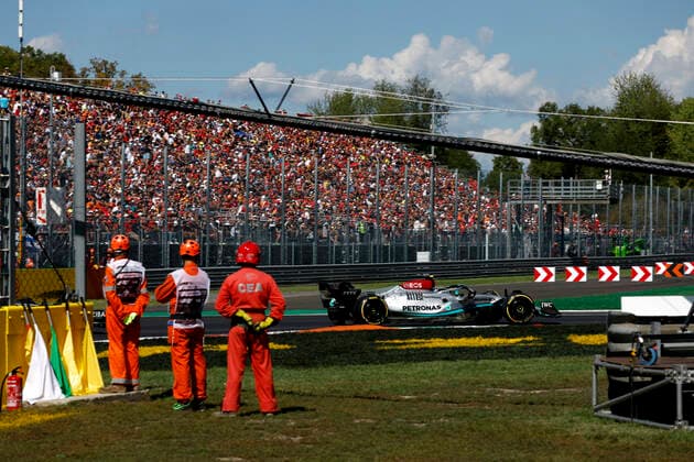 44 Lewis Hamilton (GBR, Mercedes-AMG Petronas F1 Team), F1 Grand Prix of Italy at Autodromo Nazionale Monza on September 10, 2022 in Monza, Italy. (Photo by HOCH ZWEI) Monza Italy