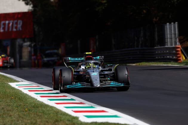 44 Lewis Hamilton (GBR, Mercedes-AMG Petronas F1 Team), F1 Grand Prix of Italy at Autodromo Nazionale Monza on September 10, 2022 in Monza, Italy. (Photo by HOCH ZWEI) Monza Italy