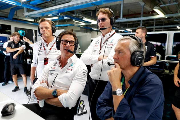 Markus Schäfer (GER, Member of the Board of Management of Mercedes-Benz Group AG), Toto Wolff (AUT, Mercedes-AMG Petronas F1 Team), Ola Källenius (SWE, Chairman of the Board of Management of Mercedes-Benz Group AG), F1 Grand Prix of Italy at Autodromo Nazionale Monza on September 10, 2022 in Monza, Italy. (Photo by HOCH ZWEI) Monza Italy