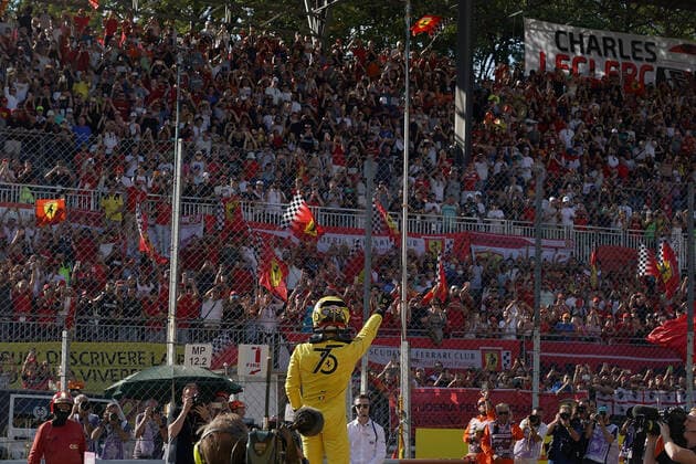 10.09.2022, Autodromo Nazionale di Monza, Monza, FORMULA 1 PIRELLI GRAN PREMIO D ITALIA 2022 ,im Bild Poleposition für Charles Leclerc (MCO), Scuderia Ferrari Monza Autodromo Nazionale di Monza Italien