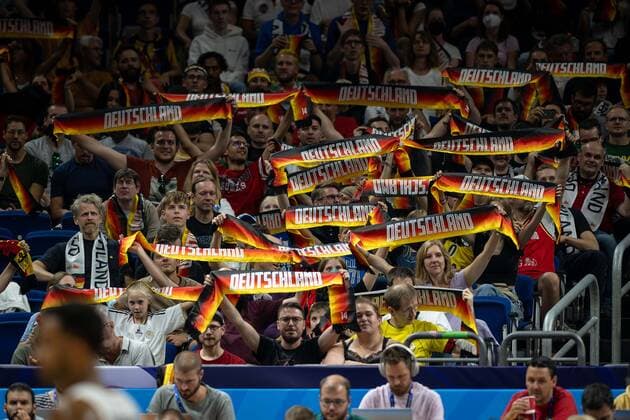 Basketball Berlin 10.09.2022 Eurobasket 2022 Achtelfinale Deutschland (GER) - Montenegro (MNE) Deutsche Fans