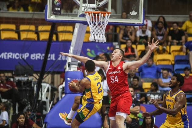 Brasil x Canadá RECIFE, PE - 10.09.2022: BRASIL X CANADÁ - Yago Santos (BRA), during the game between Brazil and Canada, valid for the semifinal of the Copa América Men& 39;s Basketball, the Americup FIBA 2022, held at the Ginásio Geraldo Magalhães, known as Ginásio Geraldão, in Recife (PE), Brazil, this Saturday (10). (Photo: Tiago Caldas Fotoarena) x2264092x  TiagoxCaldas