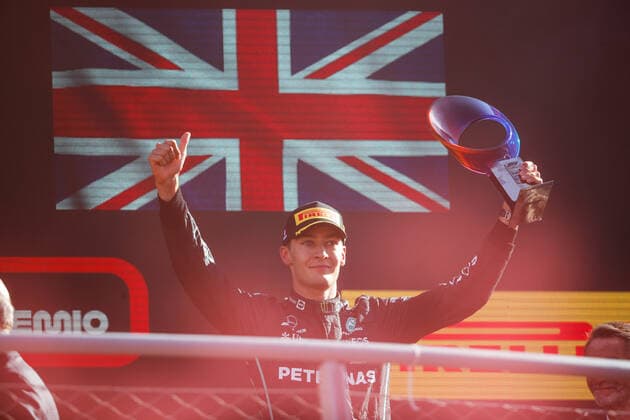 podium RUSSELL George (gbr), Mercedes AMG F1 Team W13, portrait during the Formula 1 Pirelli Gran Premio d™Italia 2022, Italian Grand Prix 2022, 16th round of the 2022 FIA Formula One World Championship, WM, Weltmeisterschaft from September 9 to 11, 2022 on the Autodromo Nazionale di Monza, in Monza, Italy - F1 - ITALIAN GRAND PRIX 2022 - RACE DPPI Panoramic  00122038__V2_6507