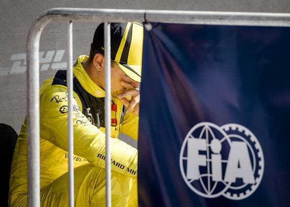 MONZA - Charles Leclerc (Ferrari) after the F1 Grand Prix of Italy at the Circuit de Monza in Monza, Italy. REMKO DE WAAL F1 Grand Prix of Italy - Race 2022 xVIxANPxSportx xxANPxIVx