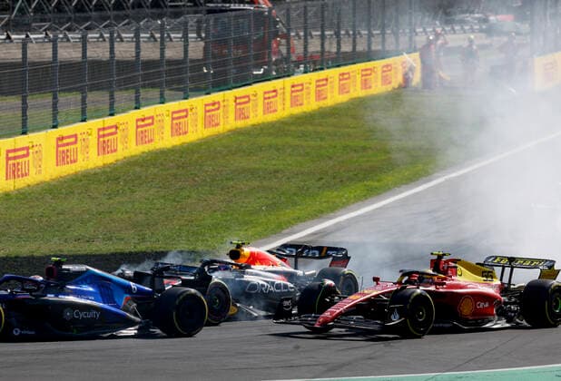 6 Nicholas Latifi (CAN, Williams Racing), 11 Sergio Perez (MEX, Oracle Red Bull Racing), 55 Carlos Sainz (ESP, Scuderia Ferrari), F1 Grand Prix of Italy at Autodromo Nazionale Monza on September 11, 2022 in Monza, Italy. (Photo by HOCH ZWEI) Monza Italy