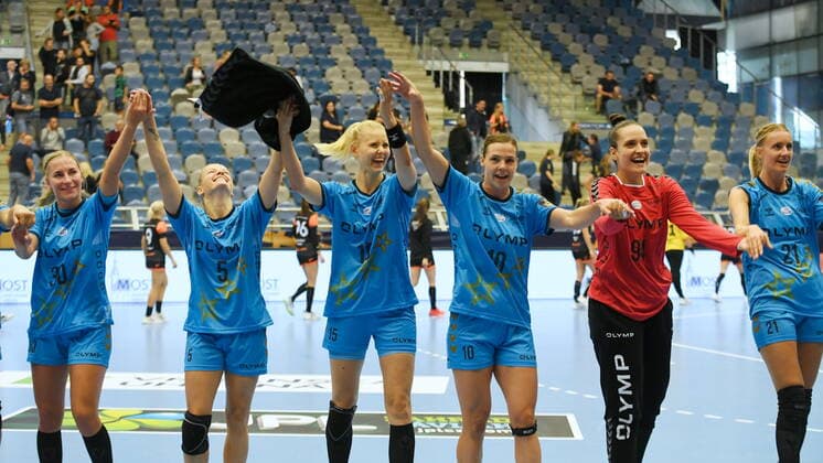 Sport Themen der Woche KW36 Players of Bietigheim celebrate after winning the EHF Champions League Women 1st round match DHK Banik Most vs SG BBM Bietigheim in Most, Czech Republic, September 11, 2022. (CTKxPhoto JanxStastny) CTKPhotoP2022091105077  STJ 21