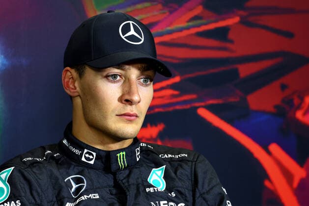 RUSSELL George (gbr), Mercedes AMG F1 Team W13, portrait, press conference, PK, Pressekonferenz during the Formula 1 Pirelli Gran Premio d™Italia 2022, Italian Grand Prix 2022, 16th round of the 2022 FIA Formula One World Championship, WM, Weltmeisterschaft from September 9 to 11, 2022 on the Autodromo Nazionale di Monza, in Monza, Italy - F1 - ITALIAN GRAND PRIX 2022 - RACE DPPI Panoramic  MONZ_SUN_PRCONF_14