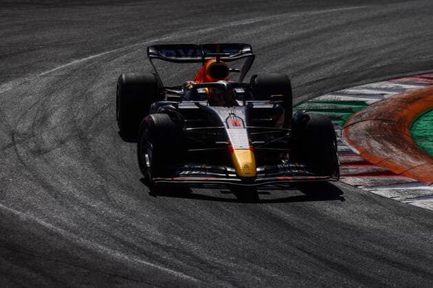 F1 Italian Grand Prix Max Verstappen of Red Bull Racing during the Formula 1 Italian Grand Prix race day at Circuit Monza, on September 11, 2022 in Monza, Italy Monza Italy  Copyright: xBeataxZawrzelx originalFilename:zawrzel-f1italia220911_nppfJ.jpg