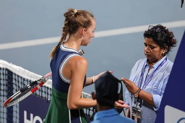 September 14, 2022, New Delhi, New Delhi, India: Chennai Open WTA, Tennis Damen 250 :.Maria TKACHEVA vs Varvana GRACHEVA (RUS)..Varvana GRACHEVA in action during the round of 32 .In Chennai on Tuesday defeated Maria TKACHEVA by 3-6,2-6 New Delhi India - ZUMAs280 20220914_zsp_s280_003 Copyright: xSeshadrixSukumarx