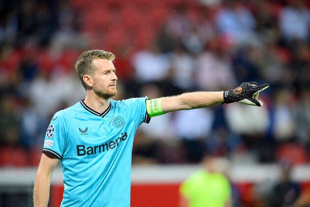 Torwart Lukas HRADECKY (LEV) Gestik, Geste, Fussball Champions League, Vorrunde 2.Spieltag, Bayer 04 Leverkusen (LEV) - Atletico Madrid (Atletico) 2:0, am 13.09.2022 in Leverkusen Deutschland. Â