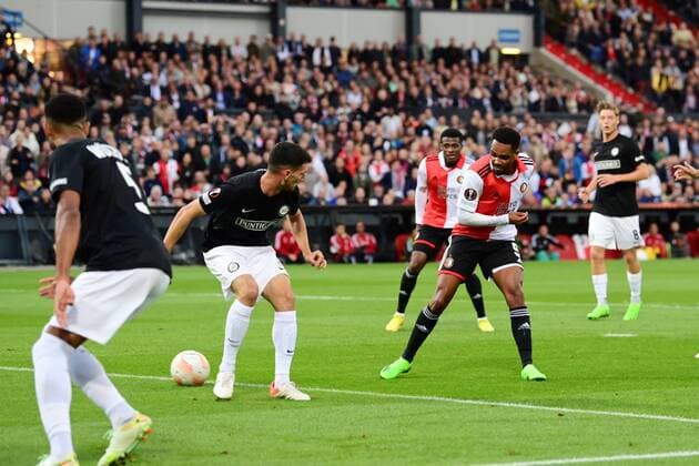 ROTTERDAM - Danilo Pereira da Silva of Feyenoord scores the 3-0 score during the UEFA Europa League Group F match between Feyenoord and Sturm Graz at Feyenoord Stadion de Kuip on September 15, 2022 in Rotterdam, Netherlands. ANP OLAF KRAAK UEFA Europa League group F 2022 2023 xVIxANPxSportx xxANPxIVx