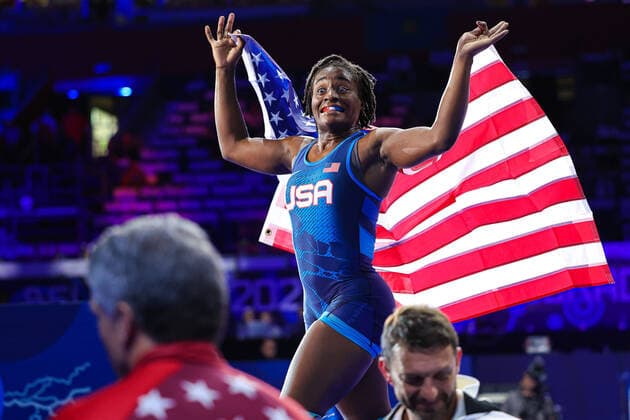 Bilder des Jahres 2022, Sport 09 September Sport Themen der Woche KW37 Sport Bilder des Tages Ringen, WM in Belgrad Senior Wrestling World Championships 2022 68kg WW - Tamyra Mariama STOCK MENSAH (USA) Belgrad Stark Arena Serbia *** Senior Wrestling World Championships 2022 68kg WW Tamyra Mariama STOCK MENSAH USA Belgrade Stark Arena Serbia Copyright: xUnitedxWorldxWrestlingx xKadirxCaliskanx cal