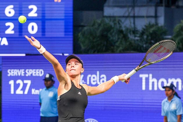 September 15, 2022, New Delhi, New Delhi, India: Chennai Open WTA, Tennis Damen 250 :.Magda LINETTE POL vs.Oksana SELEKHMETEVA..Oksana SELEKHMETEVA in action against her opponent and defeated her by 6-2,6-0 New Delhi India - ZUMAs280 20220915_zsp_s280_001 Copyright: xSeshadrixSukumarx