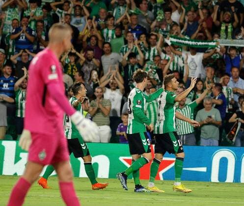Fußball, EL, Real Betis Sevilla - PFC Ludogorets Razgrad SEVILLA 15 09 2022 ESTADIO BENITO VILLAMARIN FASE DE GRUPO DE LA UEL JORNADA 2 BETIS-LUDOGORETS.archsev 900 Cordon Press