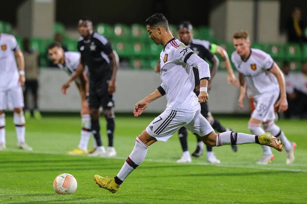 Fußball, EL, Sheriff Tiraspol - Manchester United UEFA Europa League Sheriff Tiraspol v Manchester United, ManU Cristiano Ronaldo scores a goal during the UEFA Europa League match Sheriff Tiraspol vs Manchester United at Sheriff Sports Complex, Tiraspol, Republic of Moldova, 15th September 2022 (Photo by Stefan Constantin News Images) Tiraspol Sheriff Sports Complex Transnistria Republic of Moldova Copyright: xStefanxConstantin NewsxImagesx