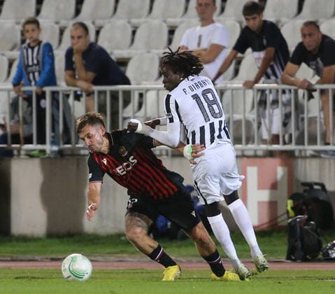 Joe Bryan(L) OGC Nice,Fousseni Diabate(R) Partizan FOOTBALL : Partizan vs OGC Nice - UEFA Conference Ligue - 15 09 2022 AleksandarDjorovic Panoramic 