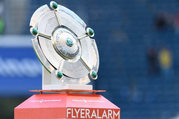 The Meisterschale on display before the Flyeralarm Frauen Bundesliga match between Eintracht Frankfurt and FC Bayern Munich at Deutsche Bank Park, Frankfurt. (Sven Beyrich SPP)  Copyright: xSvenxBeyrich SPPx spp-en-SvBe-20220916-ND5_3438