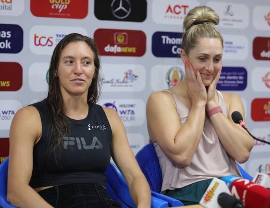 September 17, 2022, Chennai, Tamil Nadu, India: Chennai Open WTA, Tennis Damen 250: ..Gabriela DABROWSKI CAN.Luisa STEFANI BRA.vs.Peangtarn PLIPUECH THA.Moyuka UCHIJIMA JPN..Match Winner: Gabriela DABROWSKI CAN.Luisa STEFANI BRA.By 6-3,6-3 Chennai India - ZUMAs280 20220917_zsp_s280_002 Copyright: xSeshadrixSukumarx