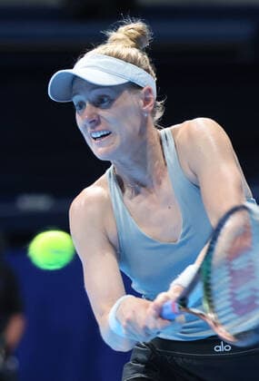 September 19, 2022, Tokyo, Japan - Alison Riske-Atritraj of the United States returns the ball against her compatriot Claire Liu at the singles first round match at the Toray Pan Pacific Open tennis tournament at the Ariake Coliseum in Tokyo on Monday, September 19, 2022. Liu defeated Riske-Atritraj 6-2, 6-3. Noxthirdxpartyxsales  (0169659733st)