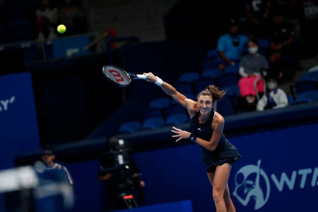 September 19, 2022, Tokyo, Japan: Petra MARTIC (CRO) hits a return against Rina SAIGO (JPN) during their Singles 1st Round match at the TORAY PAN PACIFIC OPEN TENNIS TOURNAMENT 2022 at Ariake Coliseum. The tournament is held from September 17 to 25. Tokyo Japan - ZUMAm191 20220919_zap_m191_047 Copyright: xRodrigoxReyesxMarinx