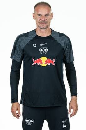 Achtung: Redaktionelle Nutzung honorarfrei - Attention: Free of charge for editorial use - Alexander Zickler (Co-Trainer) RB Leipzig. Mannschaft Saison 2022 2023. Porträttermin RB Leipzig. Saison 2022 2023.Porträttermin Porträt Vorstellung Präsentation Pressetermin 2022 2023